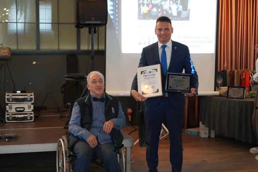 plaketa i priznanje Grad Sisak Domagoj Orlic
